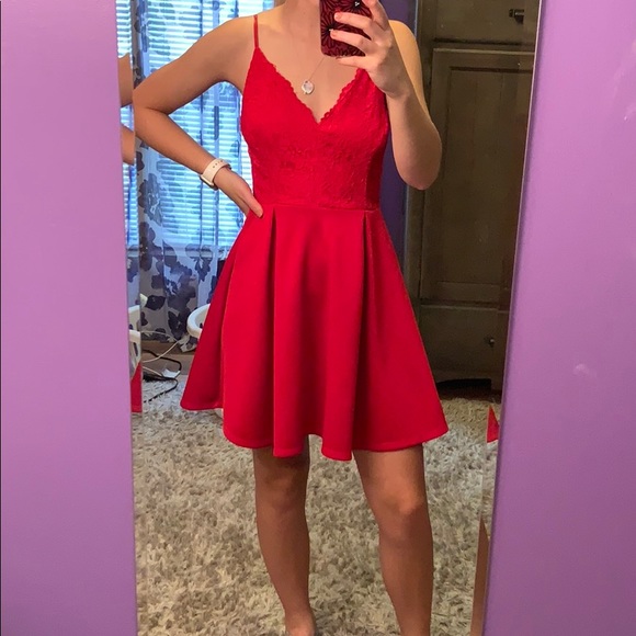 Charlotte Russe Dresses & Skirts - SUPER cute red dress